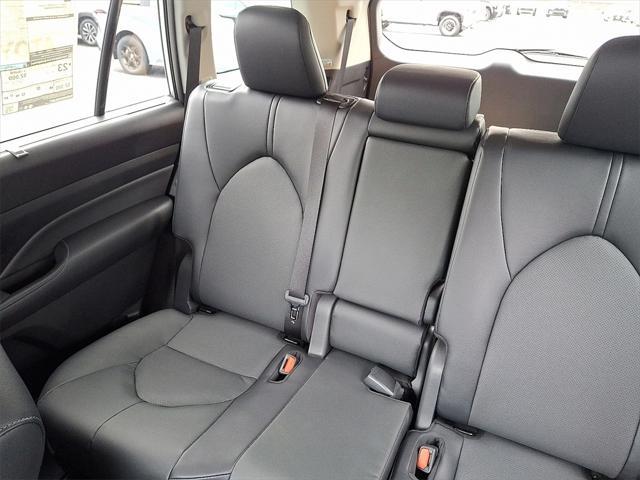 new 2025 Toyota Grand Highlander car, priced at $47,827