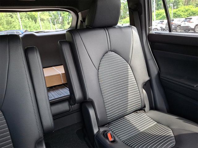 new 2025 Toyota Highlander car, priced at $49,558