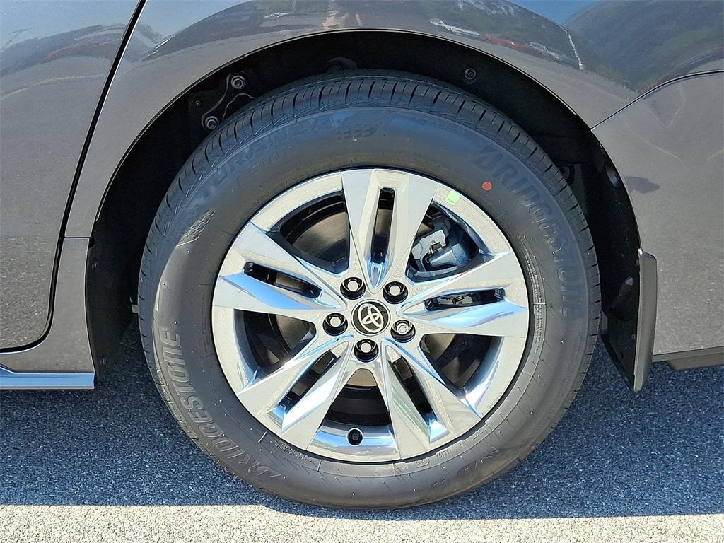 new 2025 Toyota Sienna car, priced at $50,764