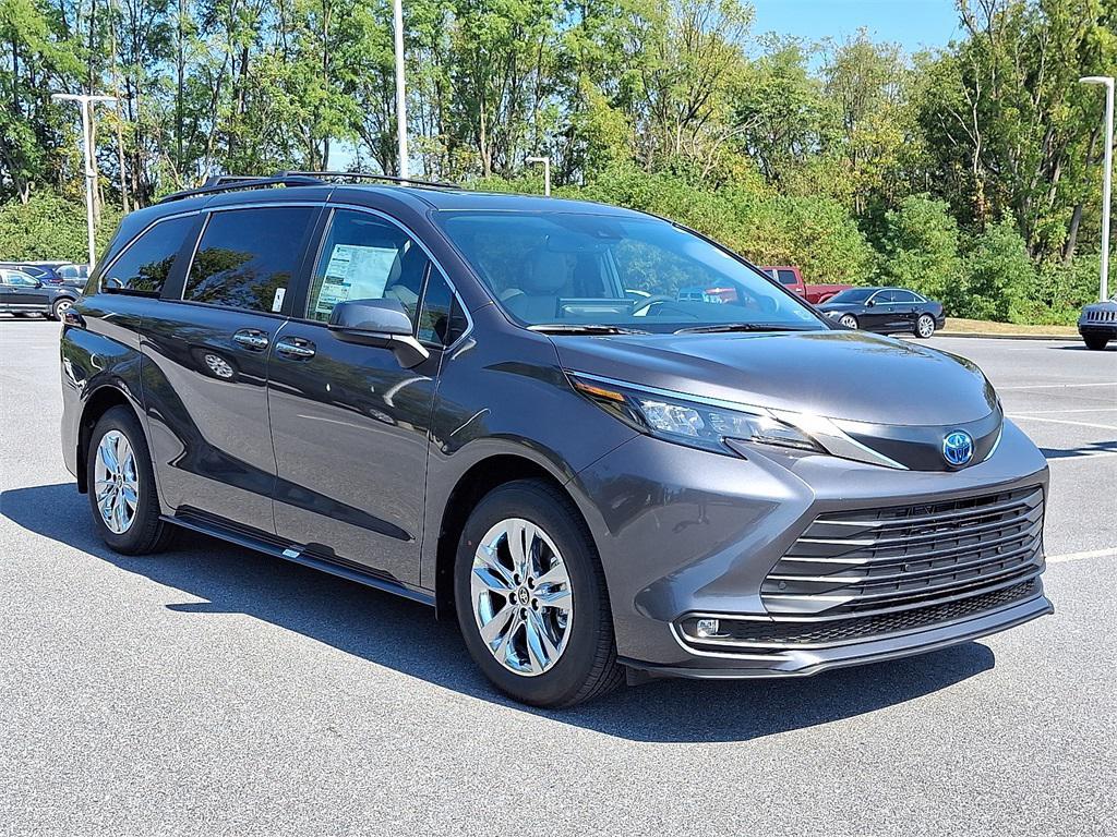 new 2025 Toyota Sienna car, priced at $50,764