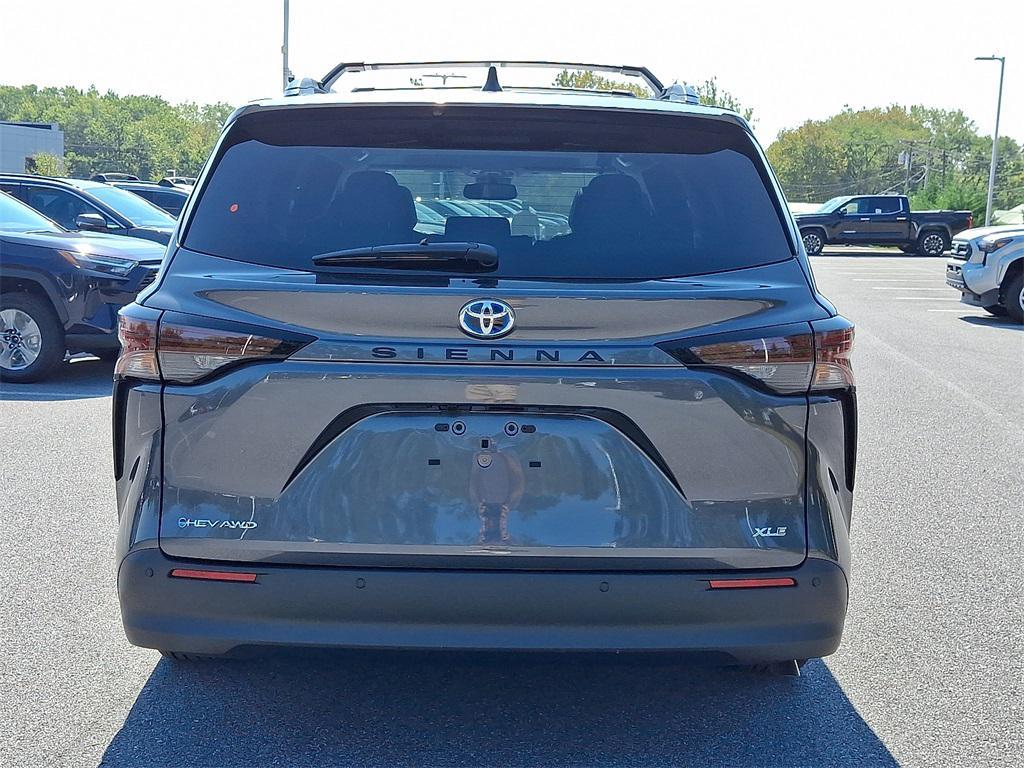new 2025 Toyota Sienna car, priced at $50,764