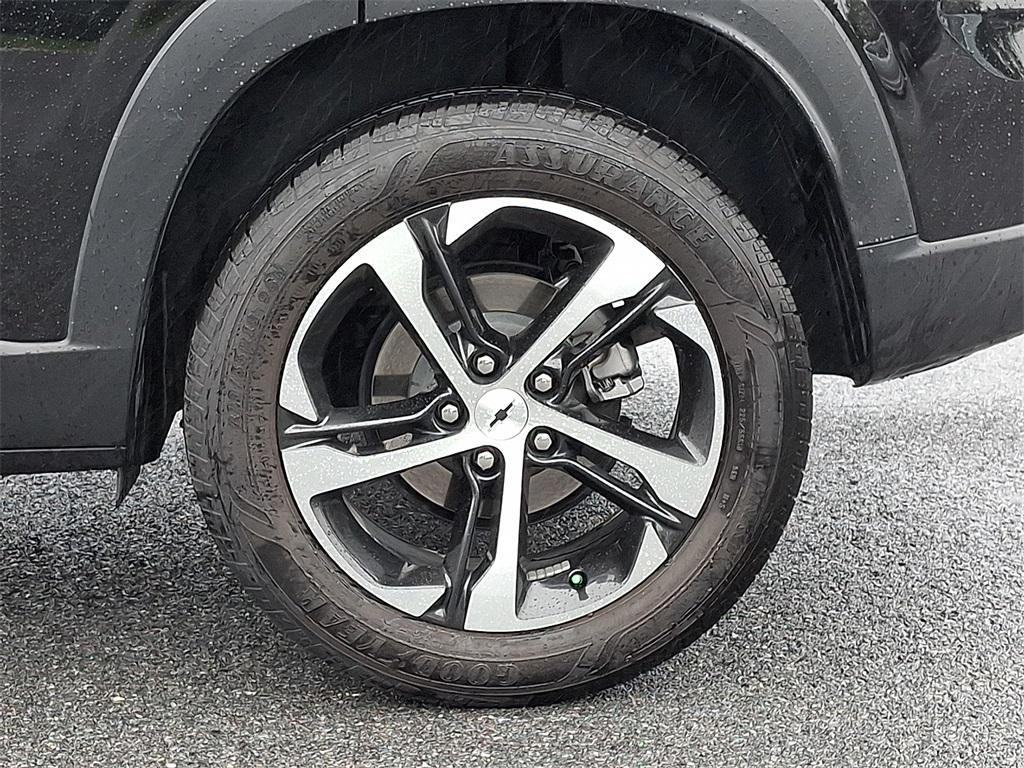 used 2024 Chevrolet Trax car, priced at $22,347