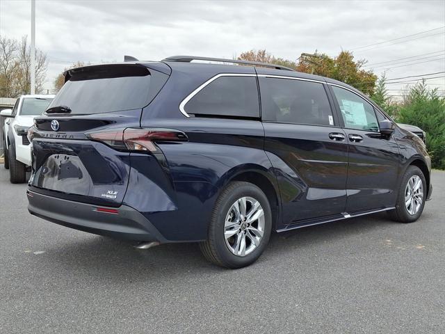 new 2024 Toyota Sienna car, priced at $50,304