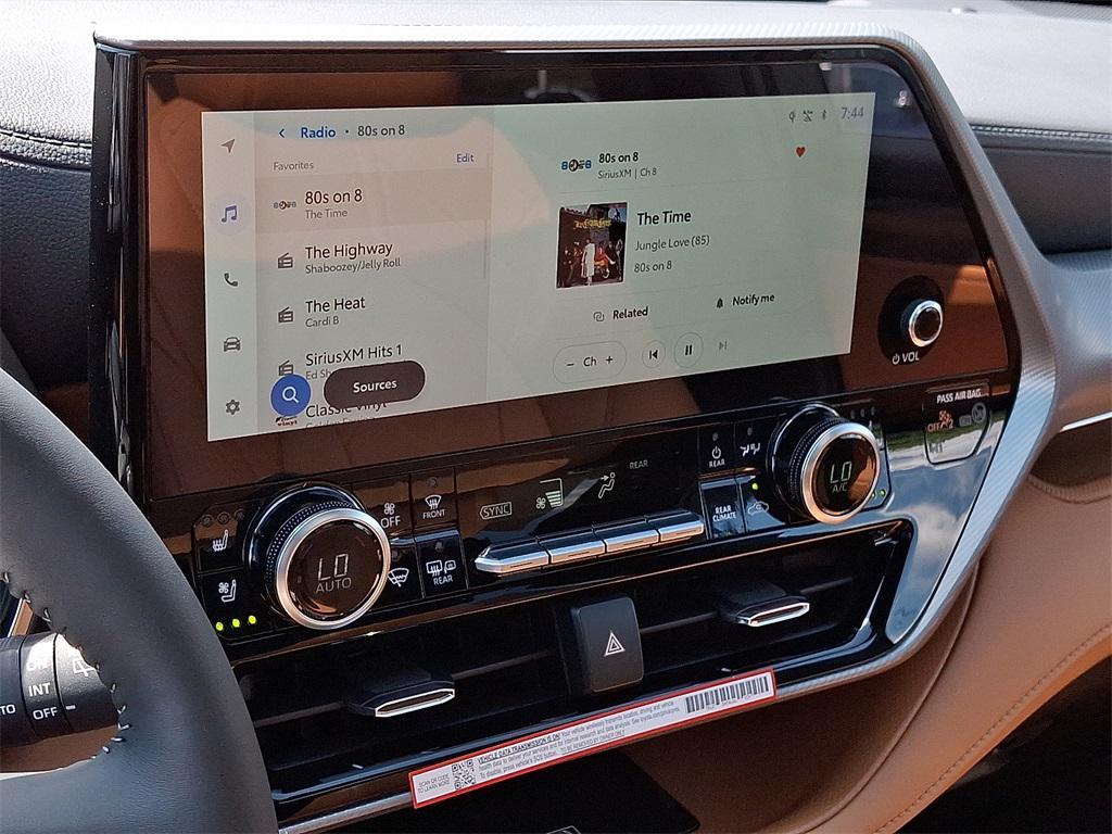 new 2025 Toyota Highlander car, priced at $56,556