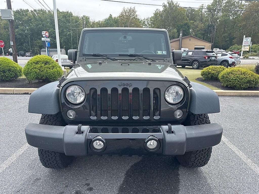 used 2015 Jeep Wrangler Unlimited car, priced at $16,987