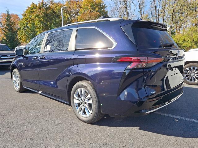 new 2024 Toyota Sienna car, priced at $55,708