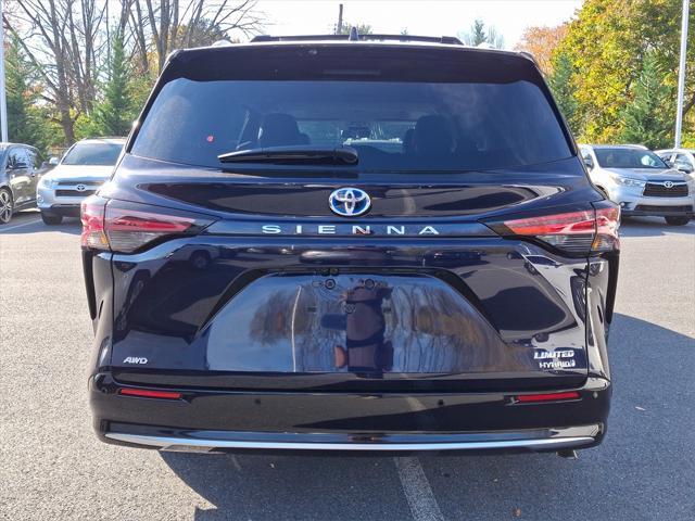 new 2024 Toyota Sienna car, priced at $55,708