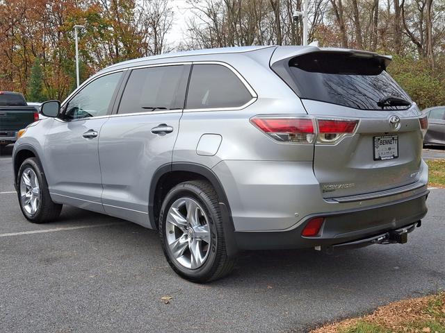 used 2015 Toyota Highlander car, priced at $22,507