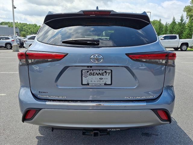 used 2020 Toyota Highlander car, priced at $33,987
