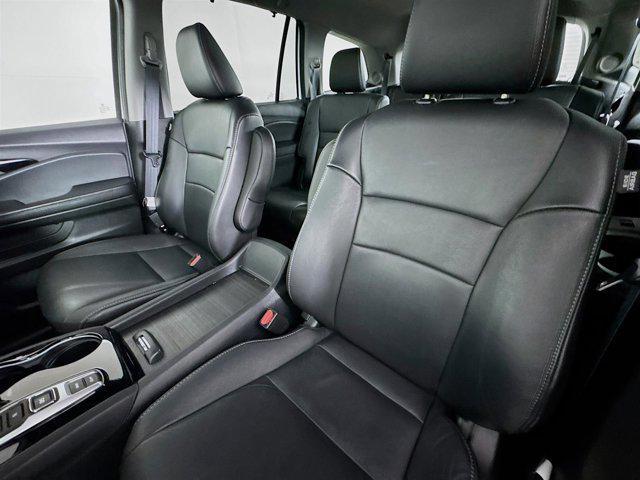 used 2021 Honda Pilot car, priced at $27,749