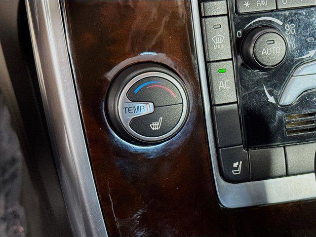 used 2014 Volvo S80 car, priced at $8,625