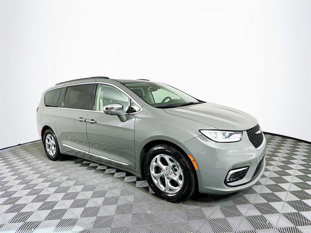 used 2022 Chrysler Pacifica car, priced at $26,897