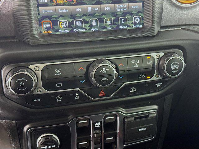 used 2022 Jeep Gladiator car, priced at $37,255