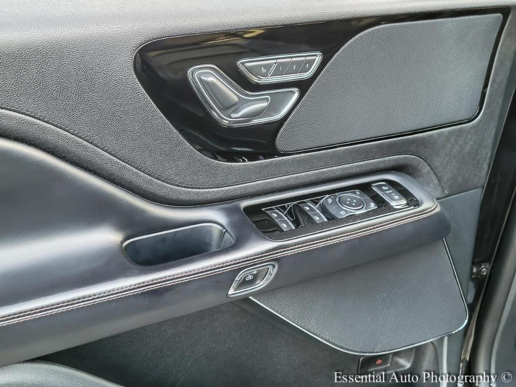 used 2023 Lincoln Aviator car, priced at $34,971