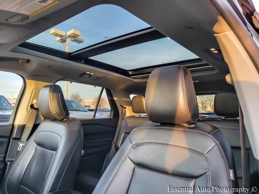 used 2022 Ford Explorer car, priced at $29,750