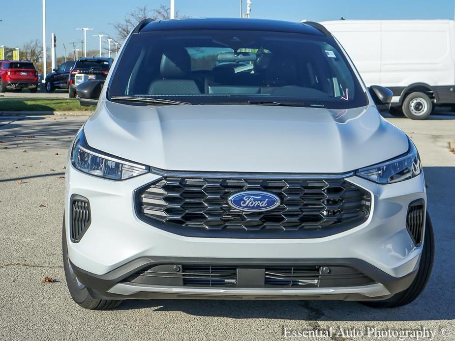 new 2025 Ford Escape car, priced at $30,500