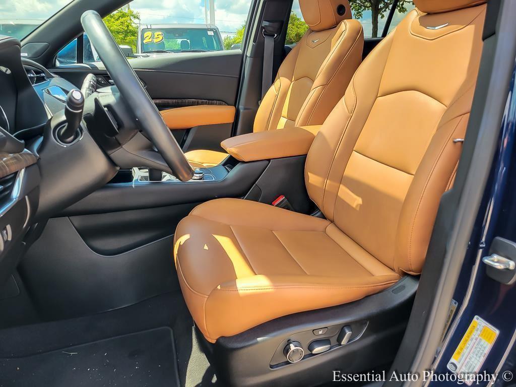 used 2020 Cadillac XT4 car, priced at $26,995