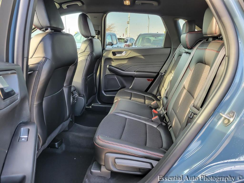 new 2025 Ford Escape car, priced at $32,065