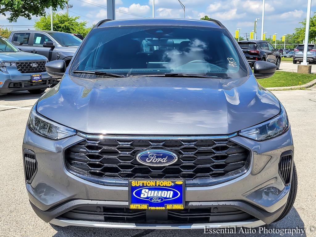 new 2025 Ford Escape car, priced at $31,230