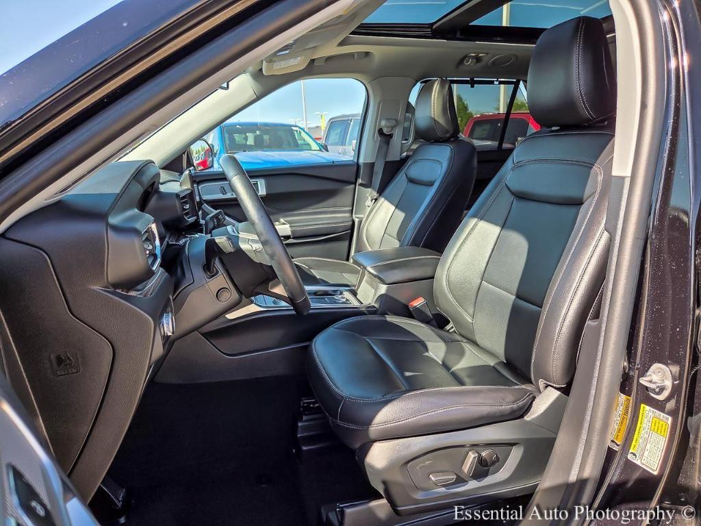 used 2022 Ford Explorer car, priced at $38,995