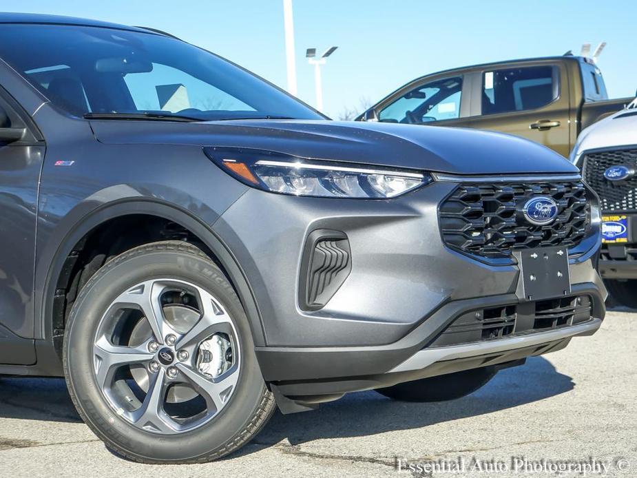 new 2025 Ford Escape car, priced at $32,337