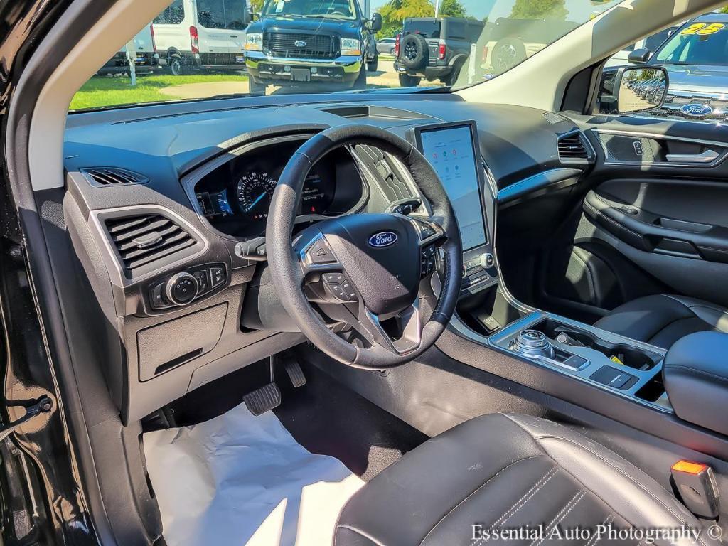 used 2022 Ford Edge car, priced at $24,987