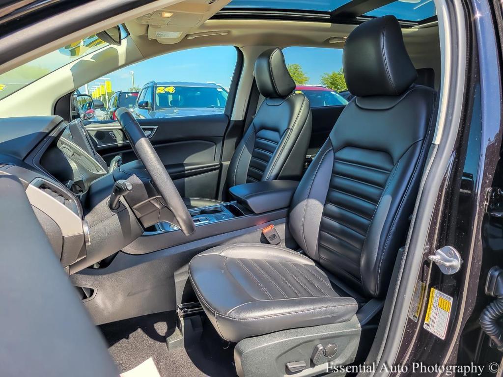 used 2022 Ford Edge car, priced at $24,987