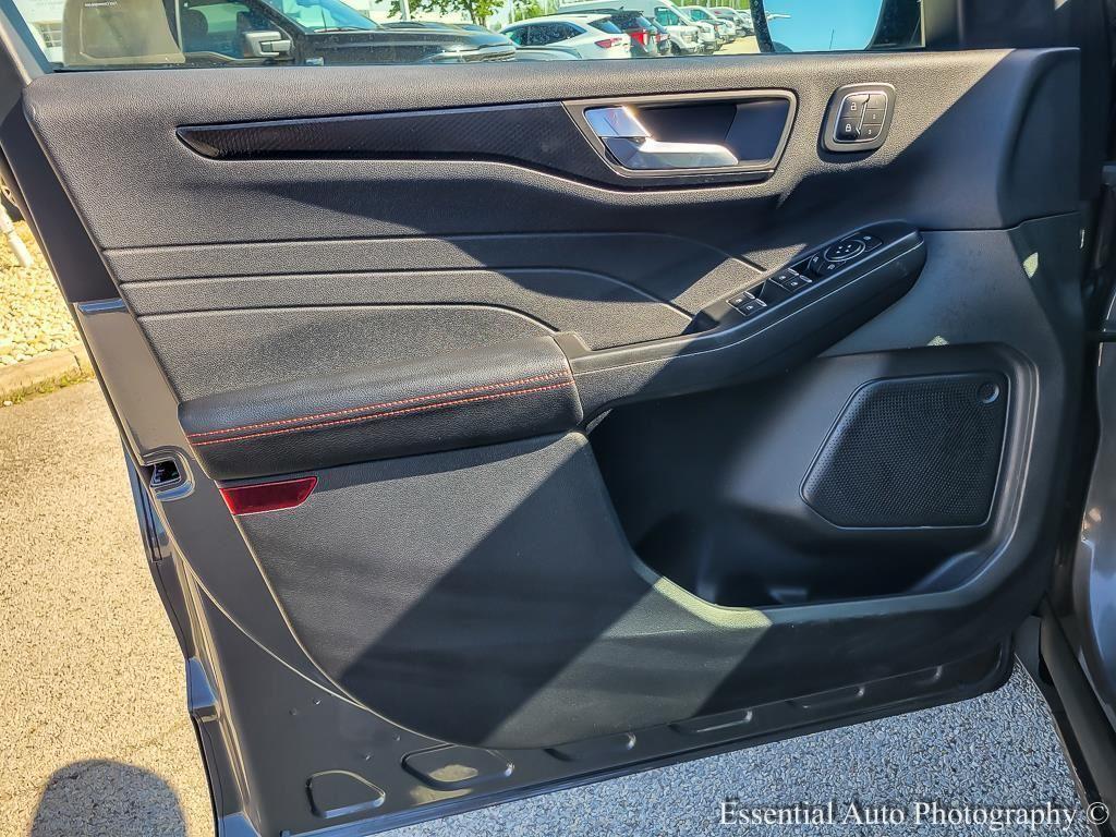 used 2022 Ford Escape car, priced at $28,995