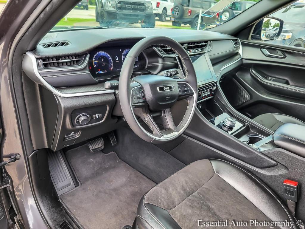 used 2024 Jeep Grand Cherokee L car, priced at $31,971