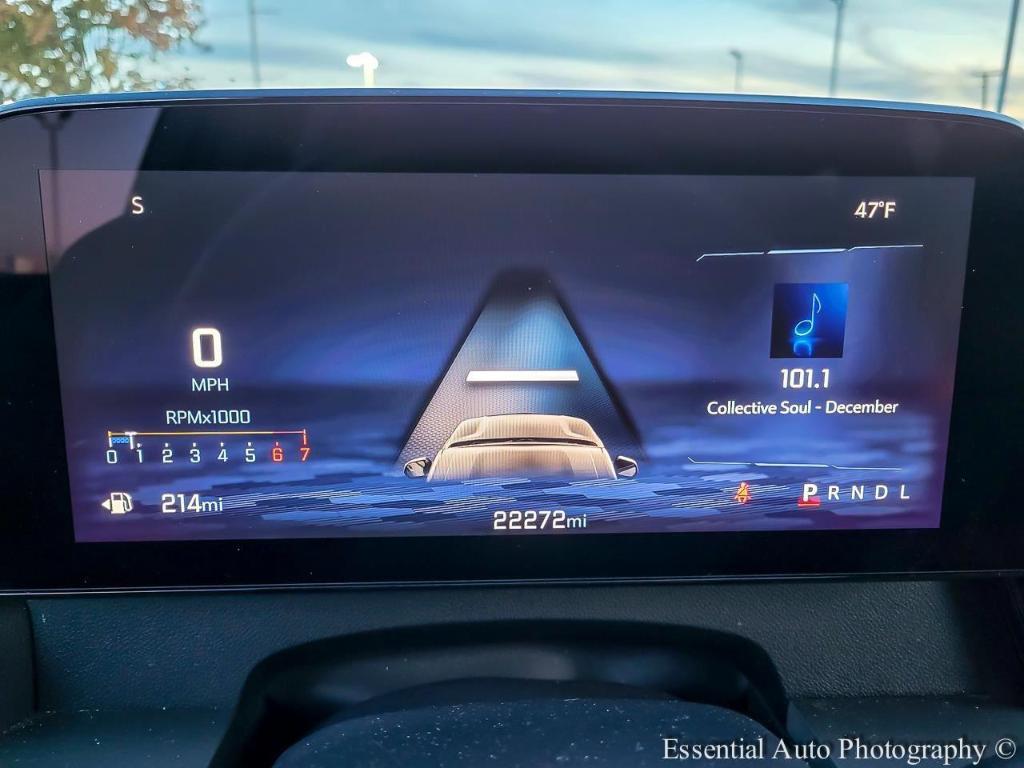 used 2025 Chevrolet Traverse car, priced at $35,775