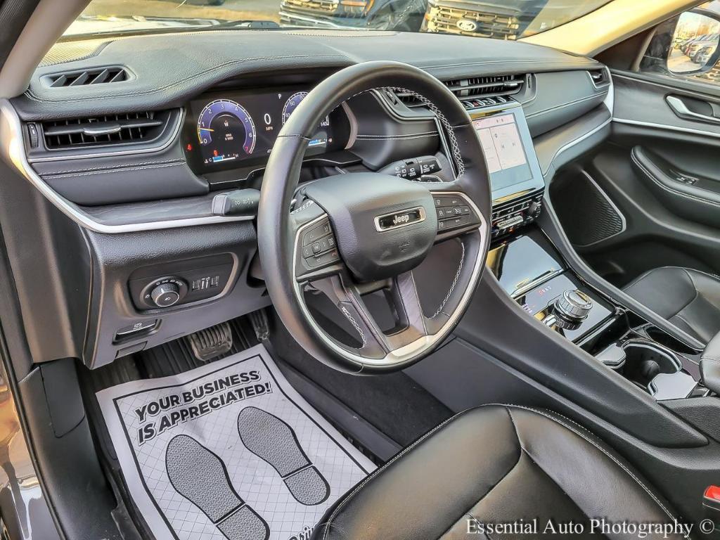 used 2022 Jeep Grand Cherokee car, priced at $31,495