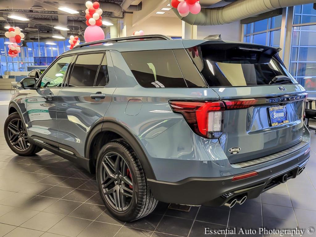 new 2025 Ford Explorer car, priced at $53,400