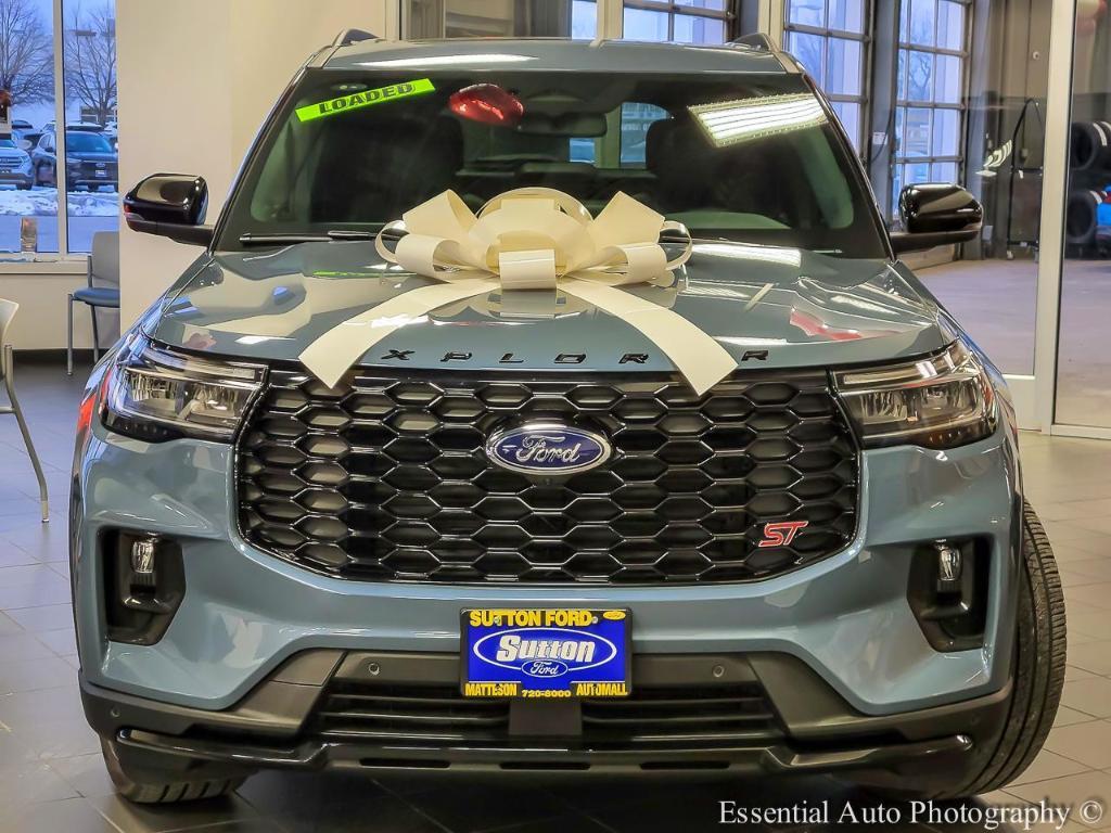 new 2025 Ford Explorer car, priced at $53,400