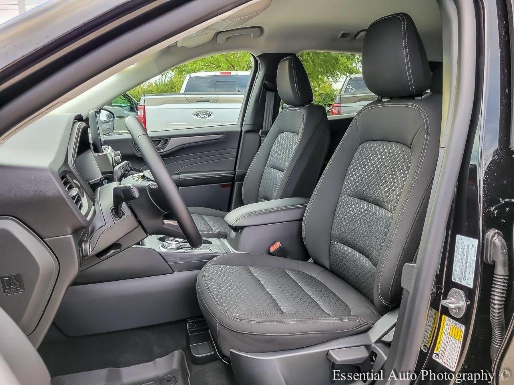 new 2026 Ford Escape car, priced at $29,975