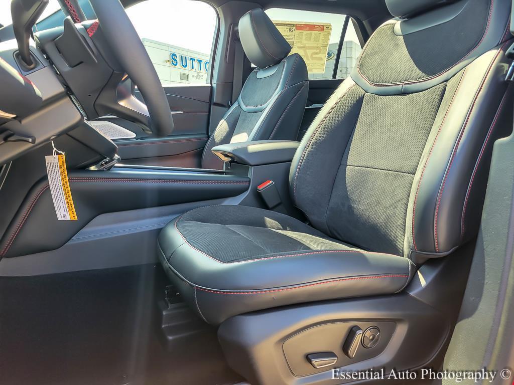 new 2025 Ford Explorer car, priced at $58,725