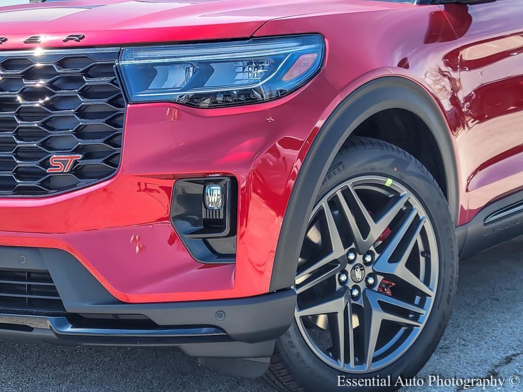 new 2025 Ford Explorer car, priced at $58,725