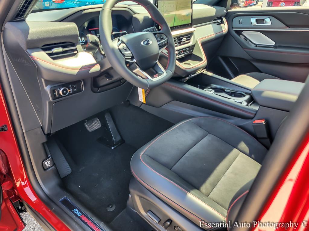 new 2025 Ford Explorer car, priced at $58,725