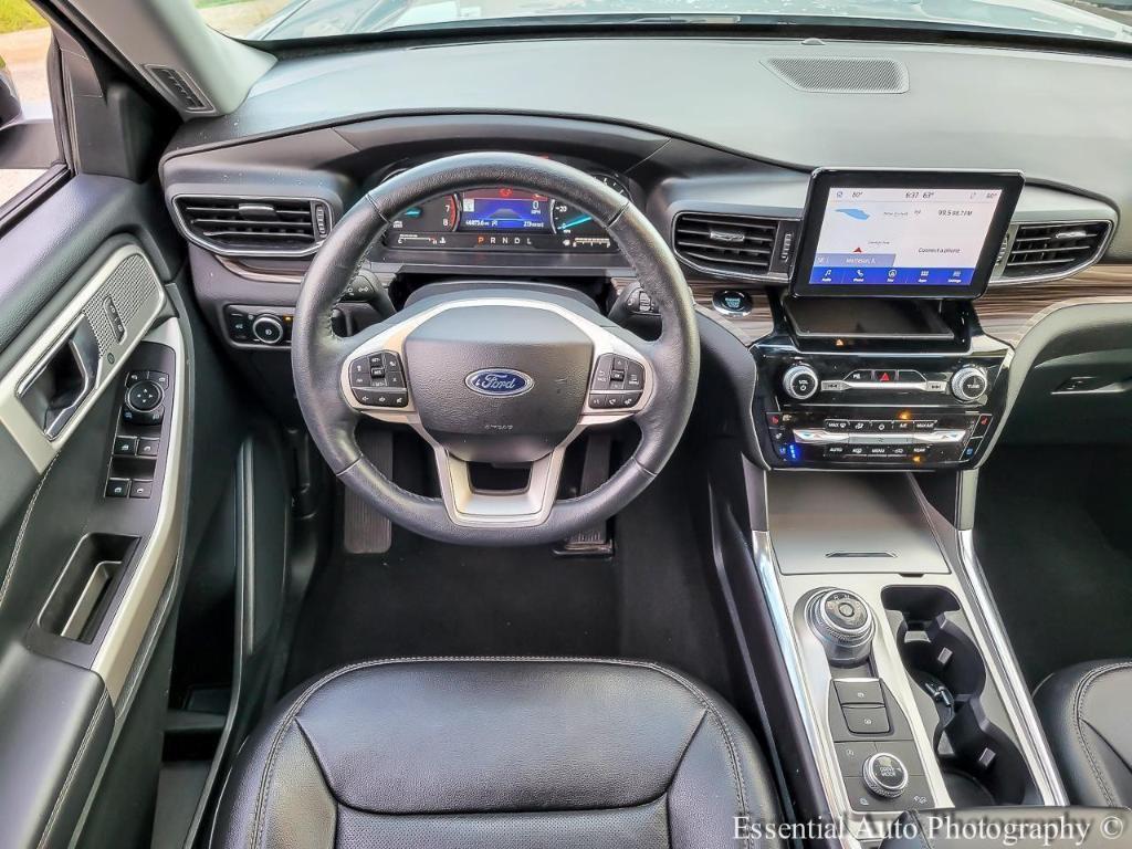 used 2024 Ford Explorer car, priced at $29,998