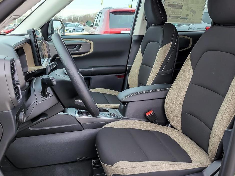 new 2025 Ford Bronco Sport car, priced at $31,254
