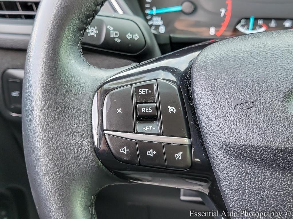 used 2022 Ford Escape car, priced at $22,721