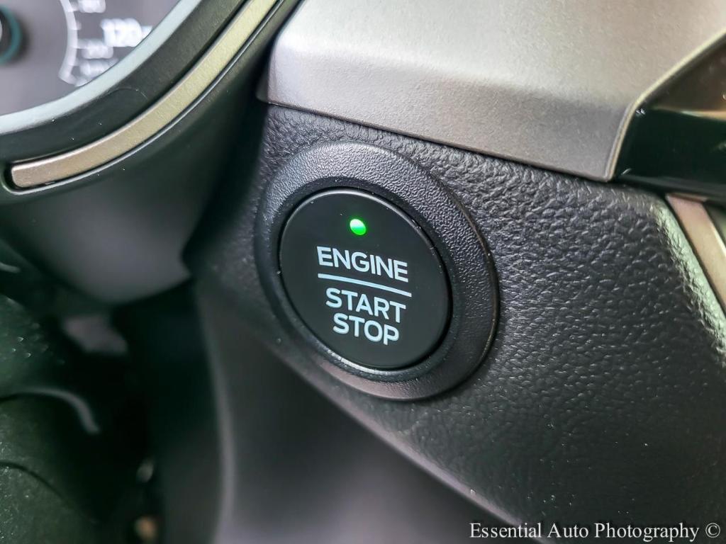 used 2022 Ford Escape car, priced at $22,721