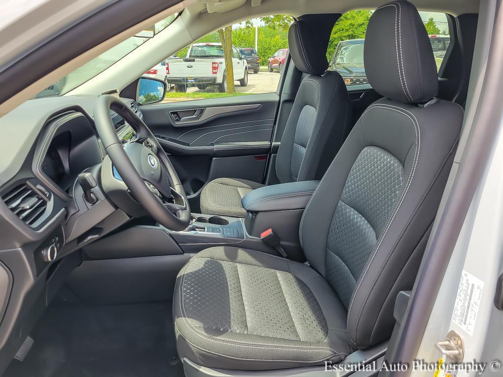 new 2025 Ford Escape car, priced at $29,885