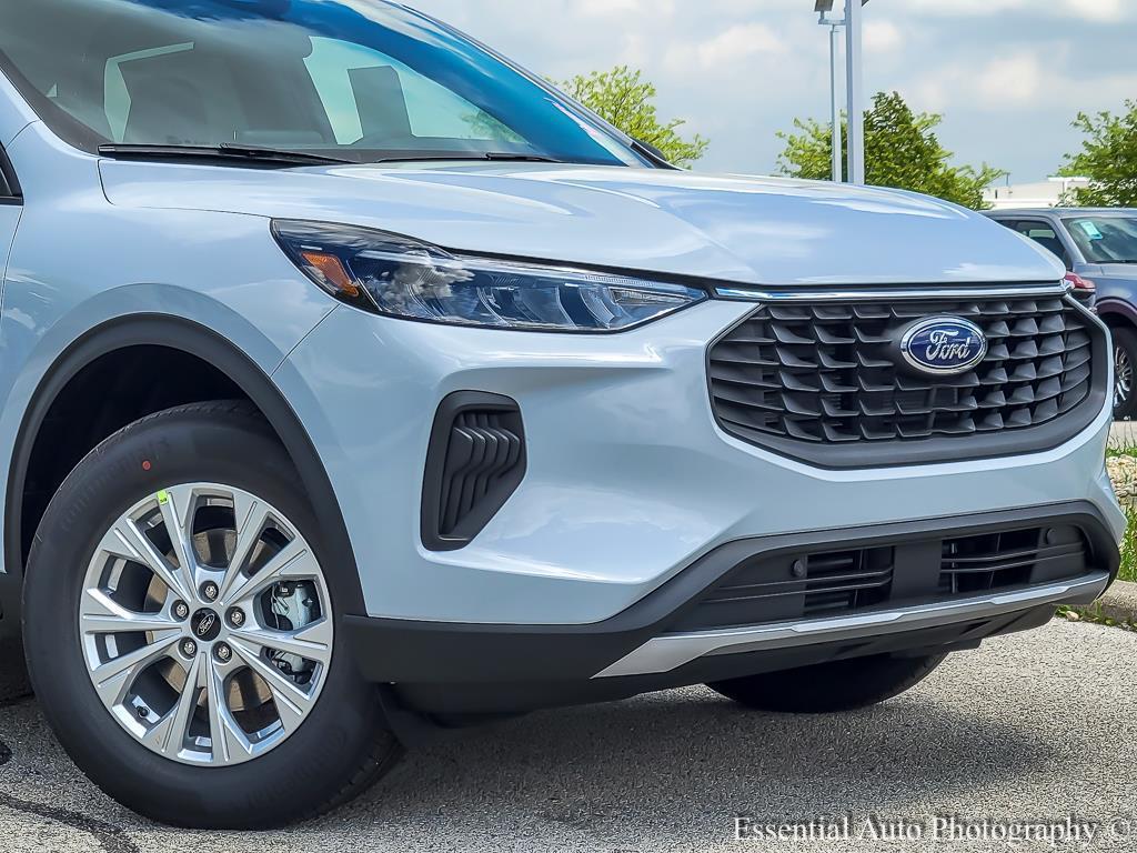 new 2025 Ford Escape car, priced at $29,885
