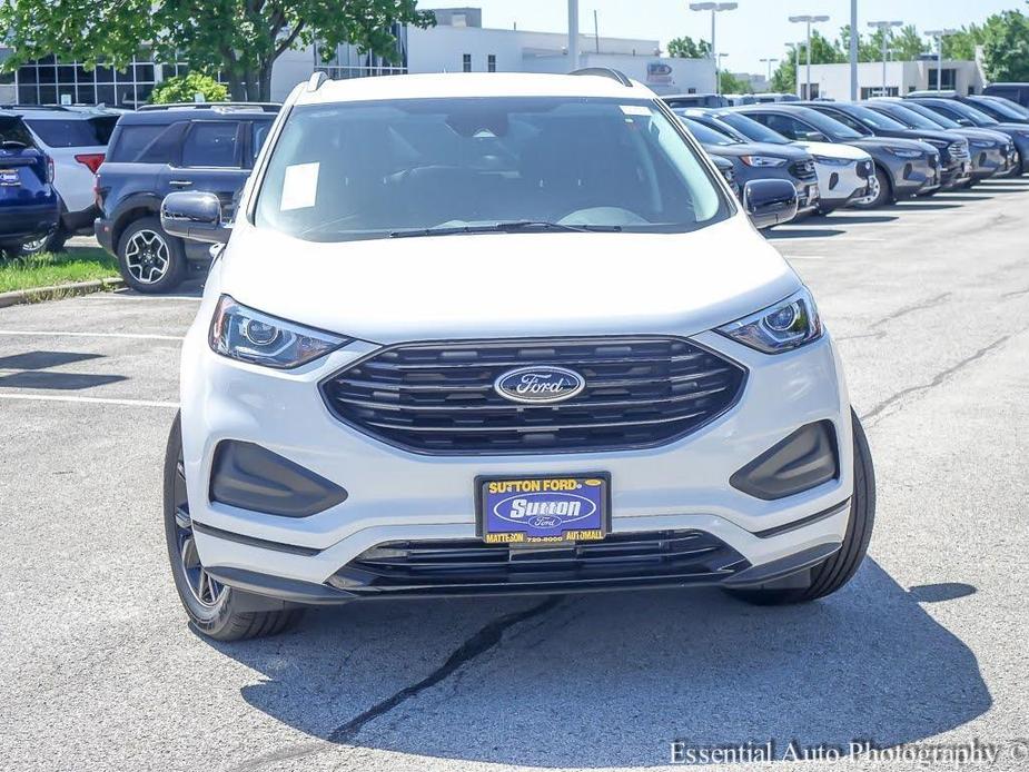 new 2024 Ford Edge car, priced at $37,020