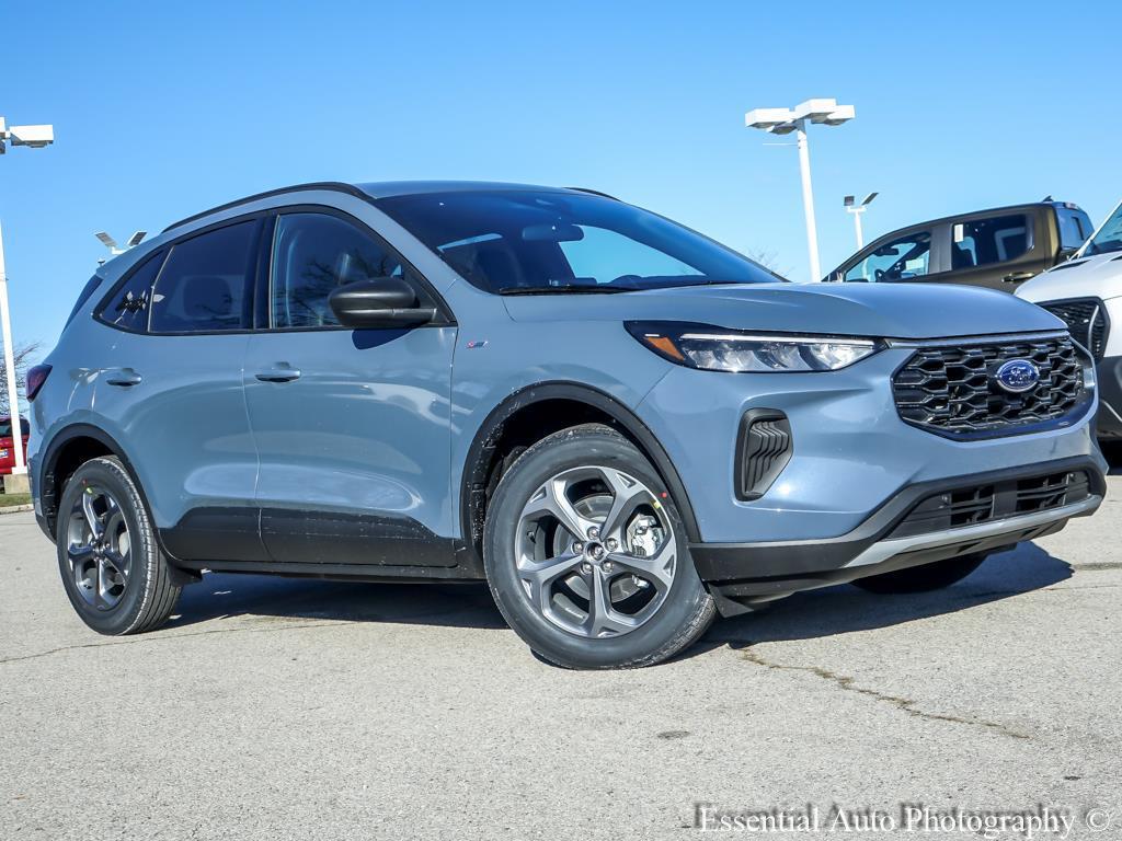 new 2025 Ford Escape car, priced at $30,700