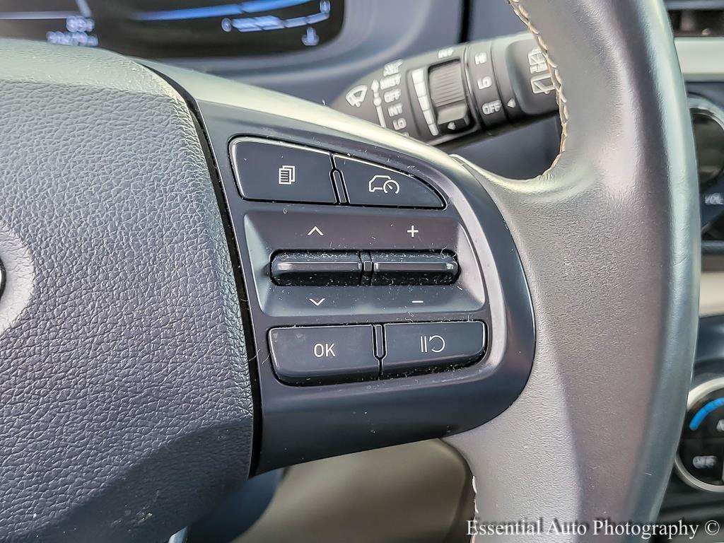 used 2023 Hyundai Venue car, priced at $19,971
