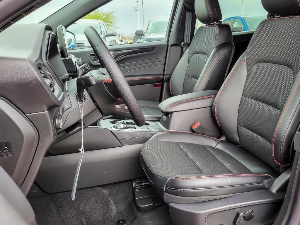 new 2025 Ford Escape car, priced at $33,512