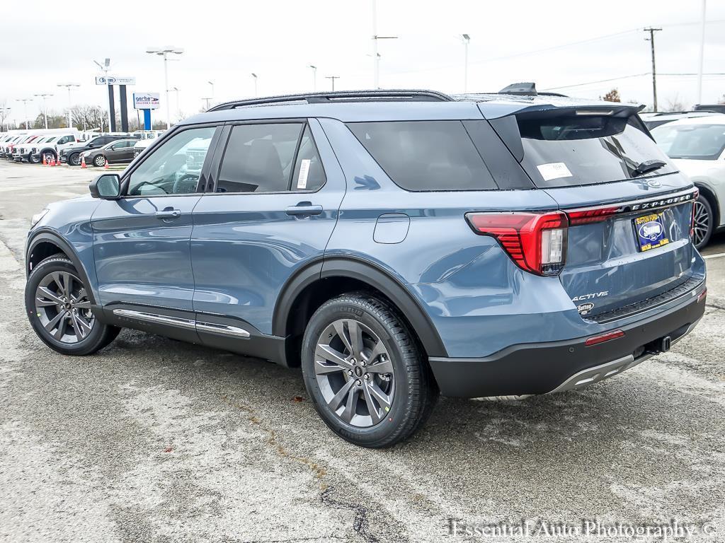 new 2025 Ford Explorer car, priced at $45,900