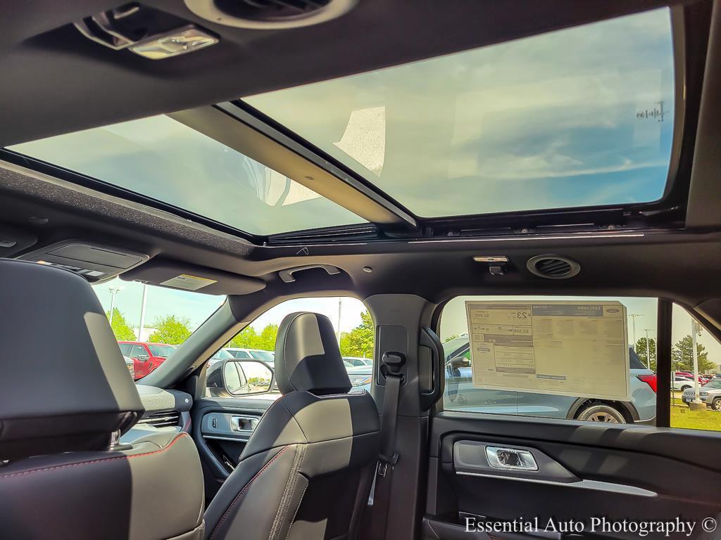 new 2025 Ford Explorer car, priced at $48,740