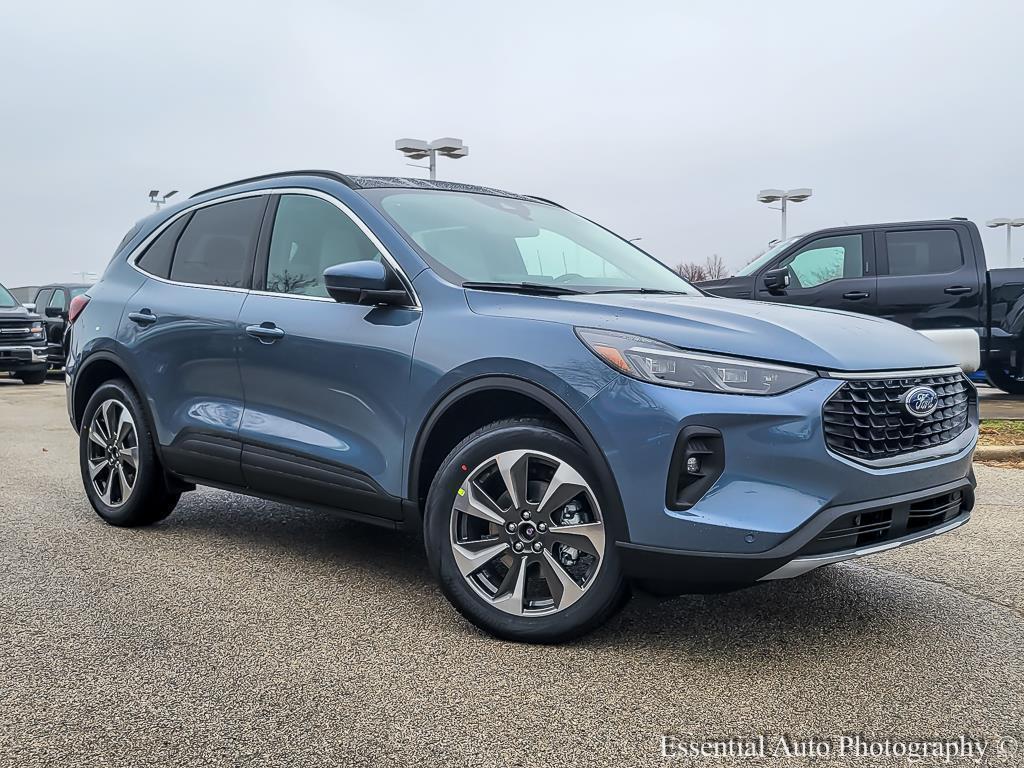 new 2025 Ford Escape car, priced at $37,900